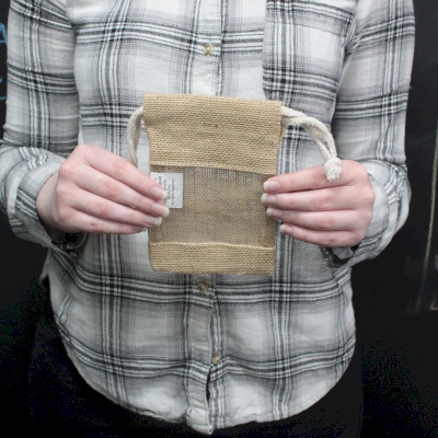 torebka z juty opakowanie na prezent