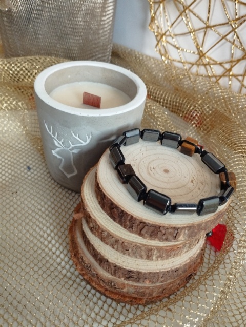 Zestaw upominkowy dla niego - świeca sojowa + bransoletka magnetyczna